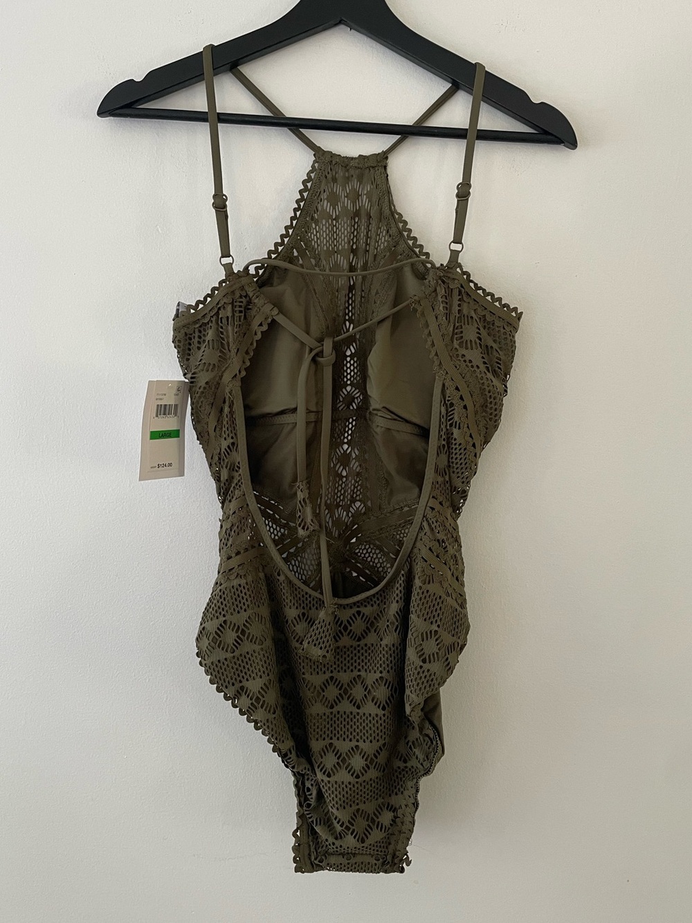BECCA Color Play High Neck Halter Crochet Style One-Piece Swimsuit Size L - Picture 4 of 7